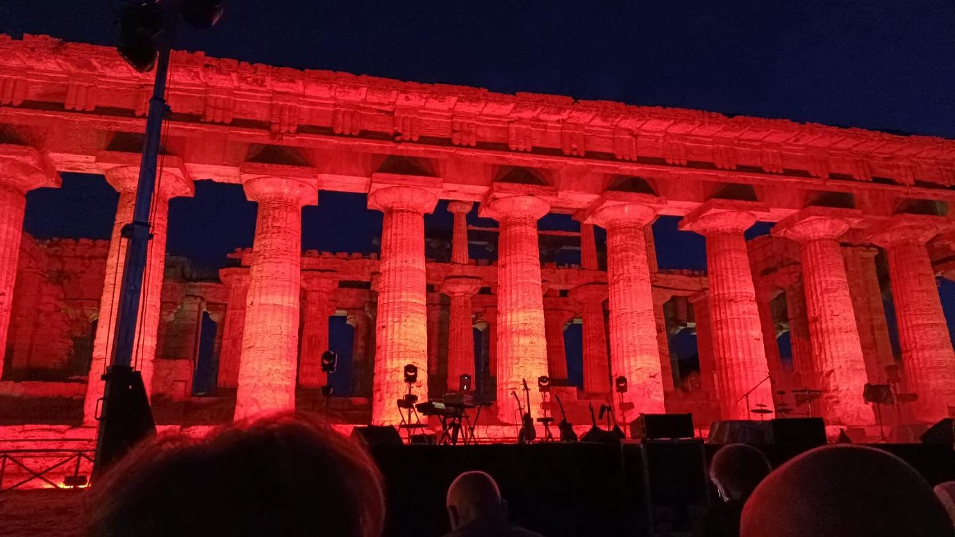 Chiaro Di Luna - Appartamento Luna Crescente Paestum Buitenkant foto